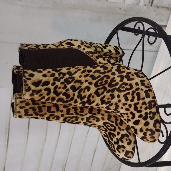 Sam Edelman Shoes - Sam Edelman Leopard Ankle Boot, Size 9